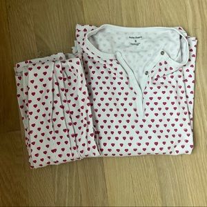 Roller Rabbit Women’s size small long pink heart pajamas worn once